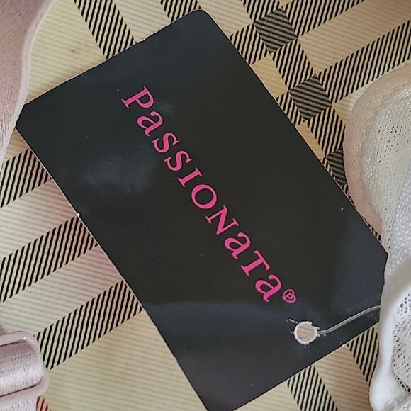 Passionata Underwired So Pretty Floral Lace T Shirt Bra Peach NEW NWT Size 32D - Picture 7 of 8